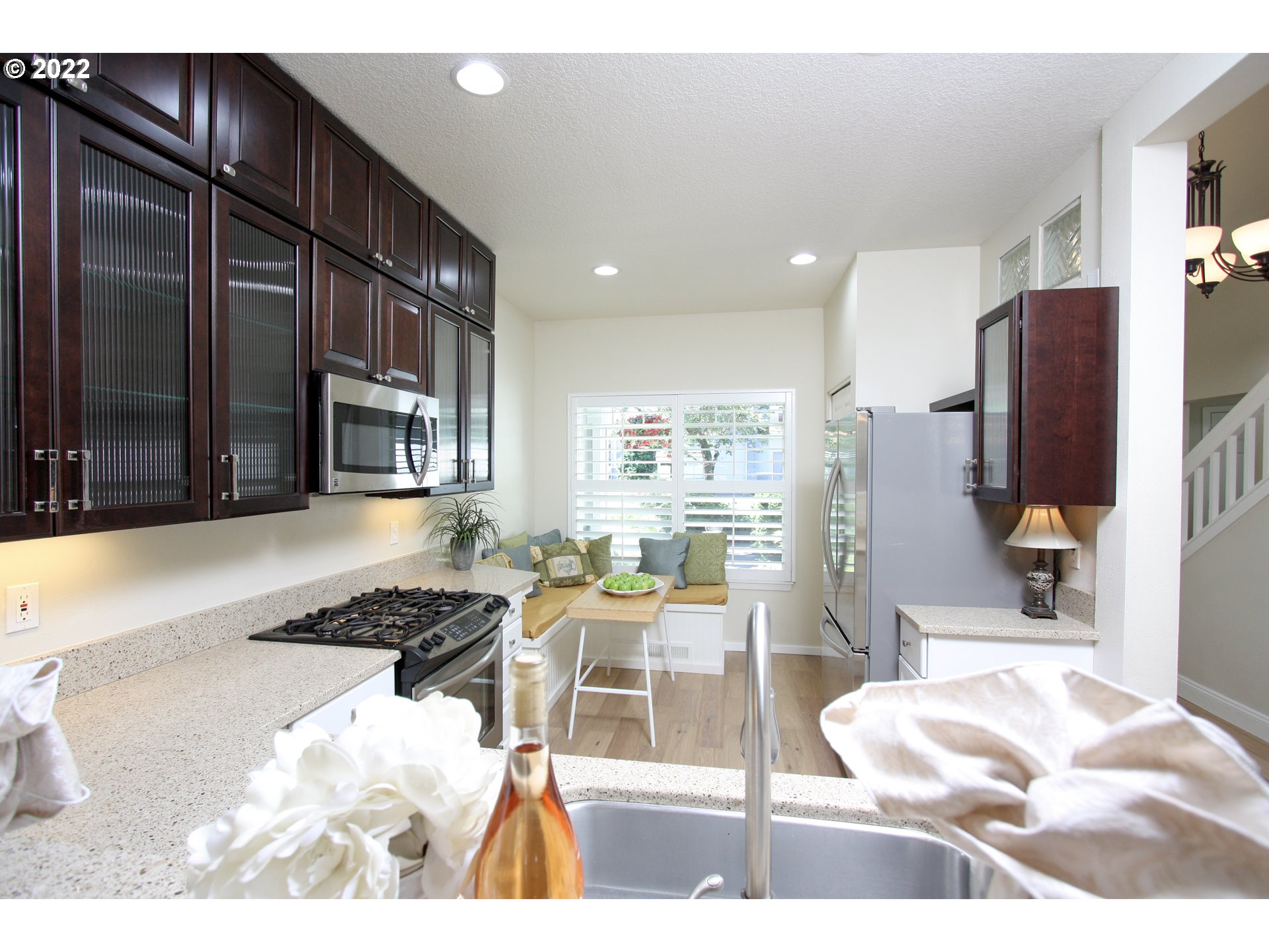 9843 Northwest Silver Ridge Loop Portland, OR 97229 - Photo 7 of 26 Gallery Image 7
