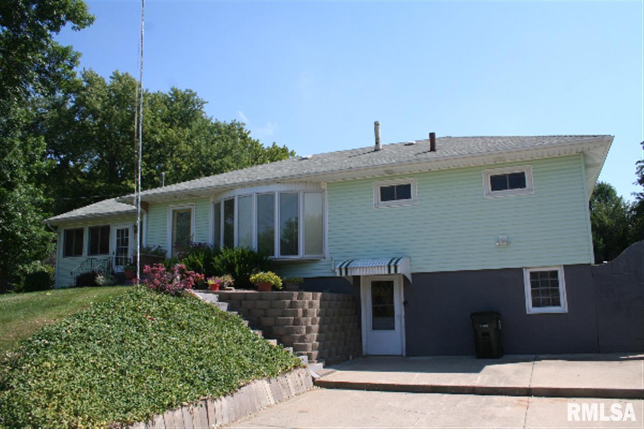 5105 Fairhaven Road Davenport, IA 52807 - Photo 1 of 21 Gallery Image 1