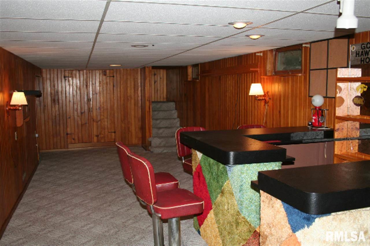 5105 Fairhaven Road Davenport, IA 52807 - Photo 19 of 21 Gallery Image 19