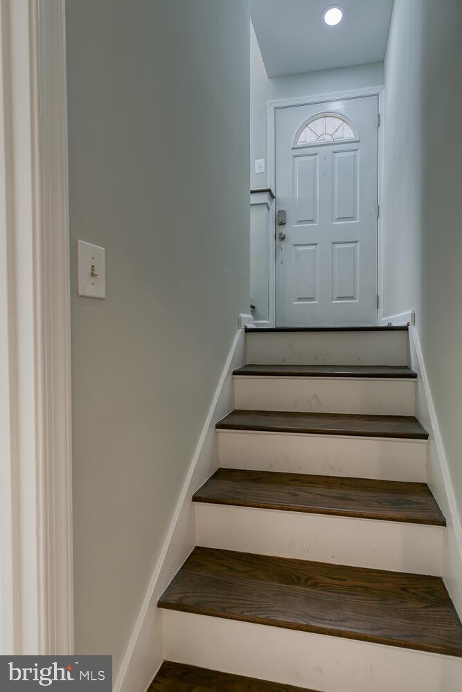 1206 Riggs Court Woodbridge, VA 22191 - Photo 20 of 65 Gallery Image 20
