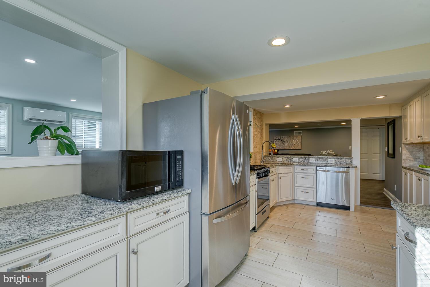 1206 Riggs Court Woodbridge, VA 22191 - Photo 23 of 65 Granite Countertops