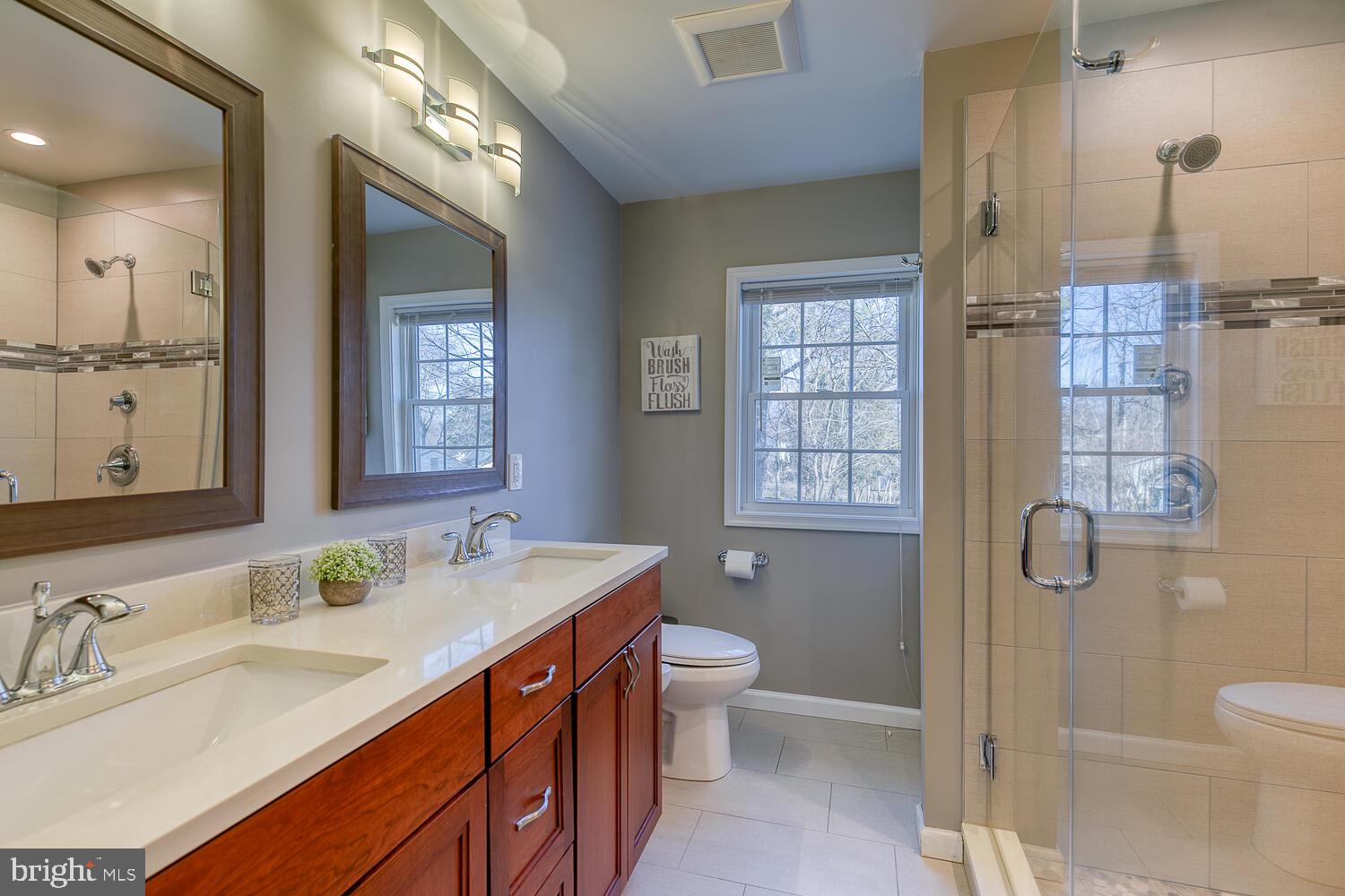 1206 Riggs Court Woodbridge, VA 22191 - Photo 9 of 65 Master Bathroom