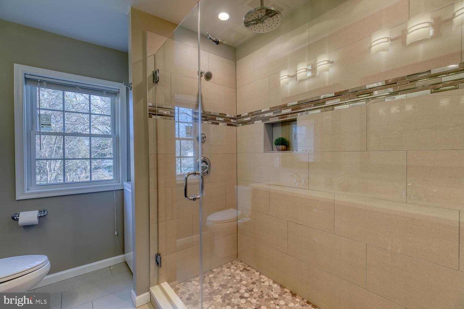 1206 Riggs Court Woodbridge, VA 22191 - Photo 10 of 65 Beautiful Walk-in Shower with Ceramic Tile
