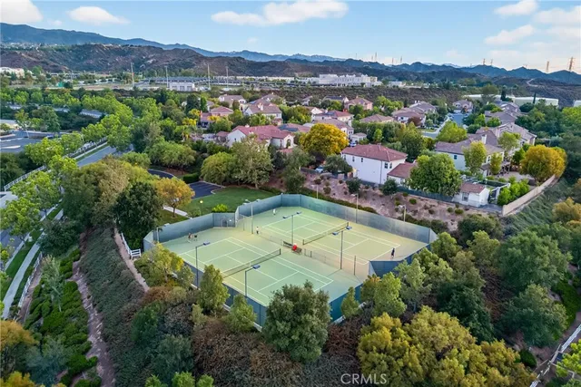 a black and white photo of a living room