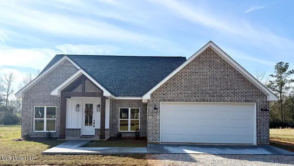 $304,900 | 41 Sones Chapel Road, Carriere, MS 39426