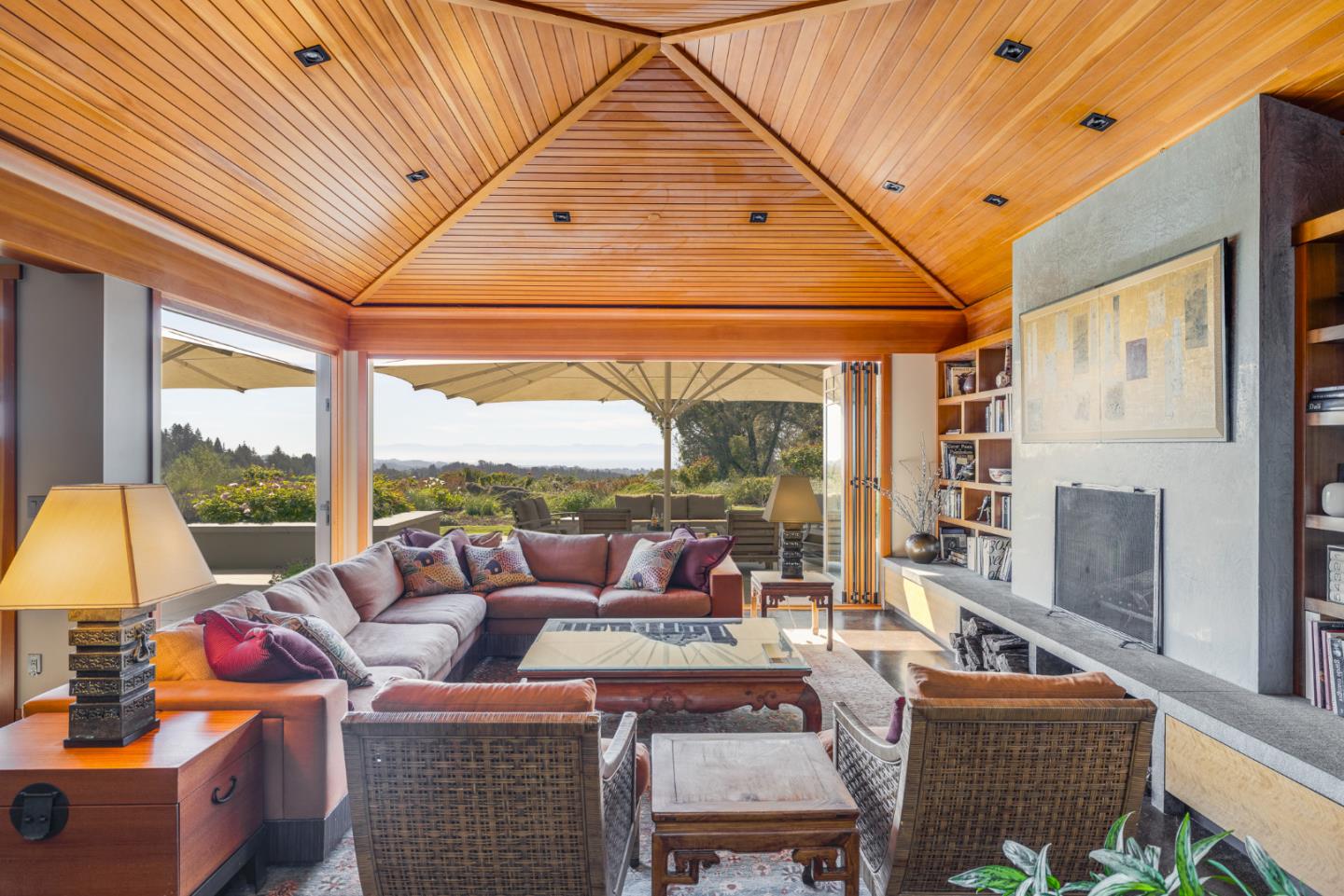 1080 Larsen Road Aptos, CA 95003 - Photo 17 of 86