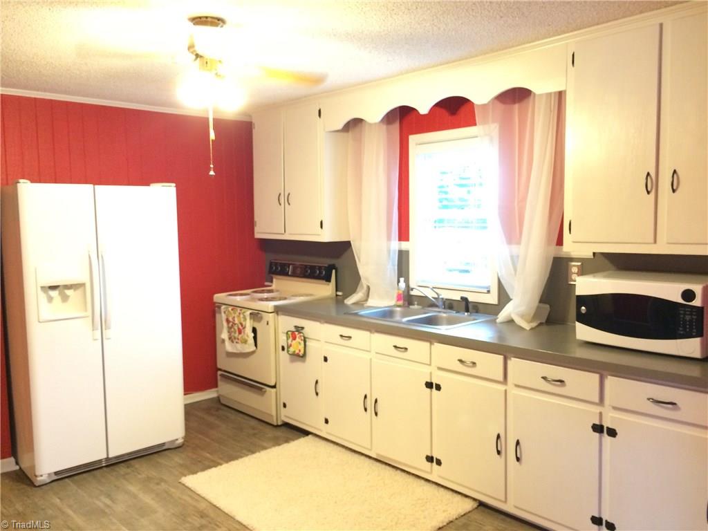 299 Pine Ridge Road Mocksville, NC 27028 - Photo 5 of 14 Gallery Image 5