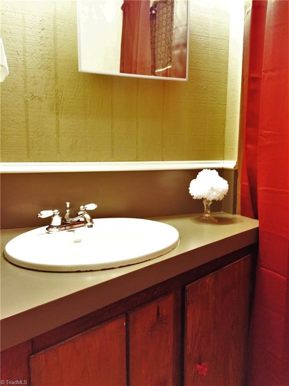 299 Pine Ridge Road Mocksville, NC 27028 - Photo 10 of 14 Gallery Image 10