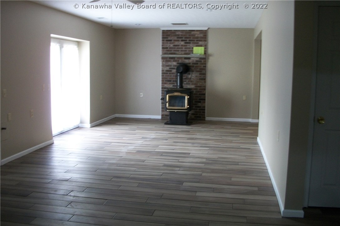 2 June Bug Lane Winfield, WV 25213 - Photo 6 of 26 Gallery Image 6