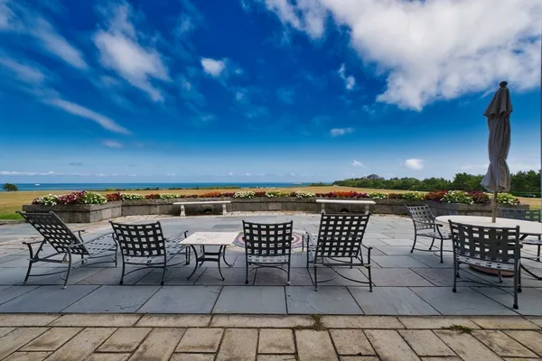 $924,900 | 48 North Shore Drive, Unit 8, Dartmouth, MA 02748