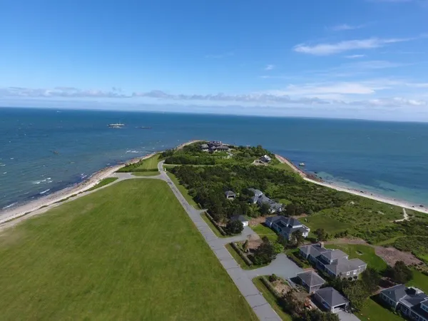 $924,900 | 48 North Shore Drive, Unit 8, Dartmouth, MA 02748