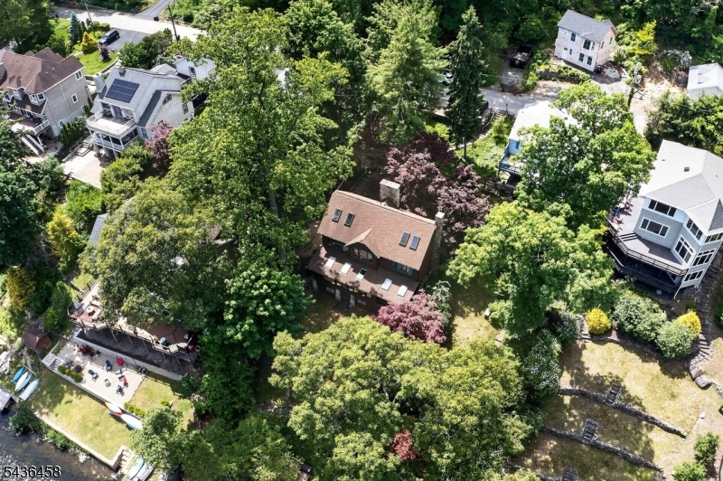 134 Cedar Lake Road West Denville, NJ 07834 - Photo 4 of 49