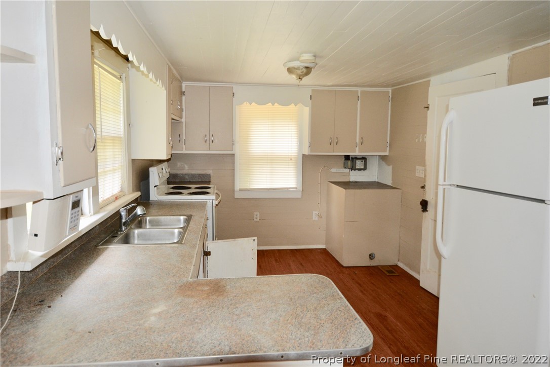 6140 Barefoot Road Wade, NC 28395 - Photo 4 of 20 Gallery Image 4