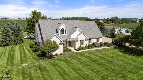 $740,000 | 2160 County Road M, Swanton, OH 43558