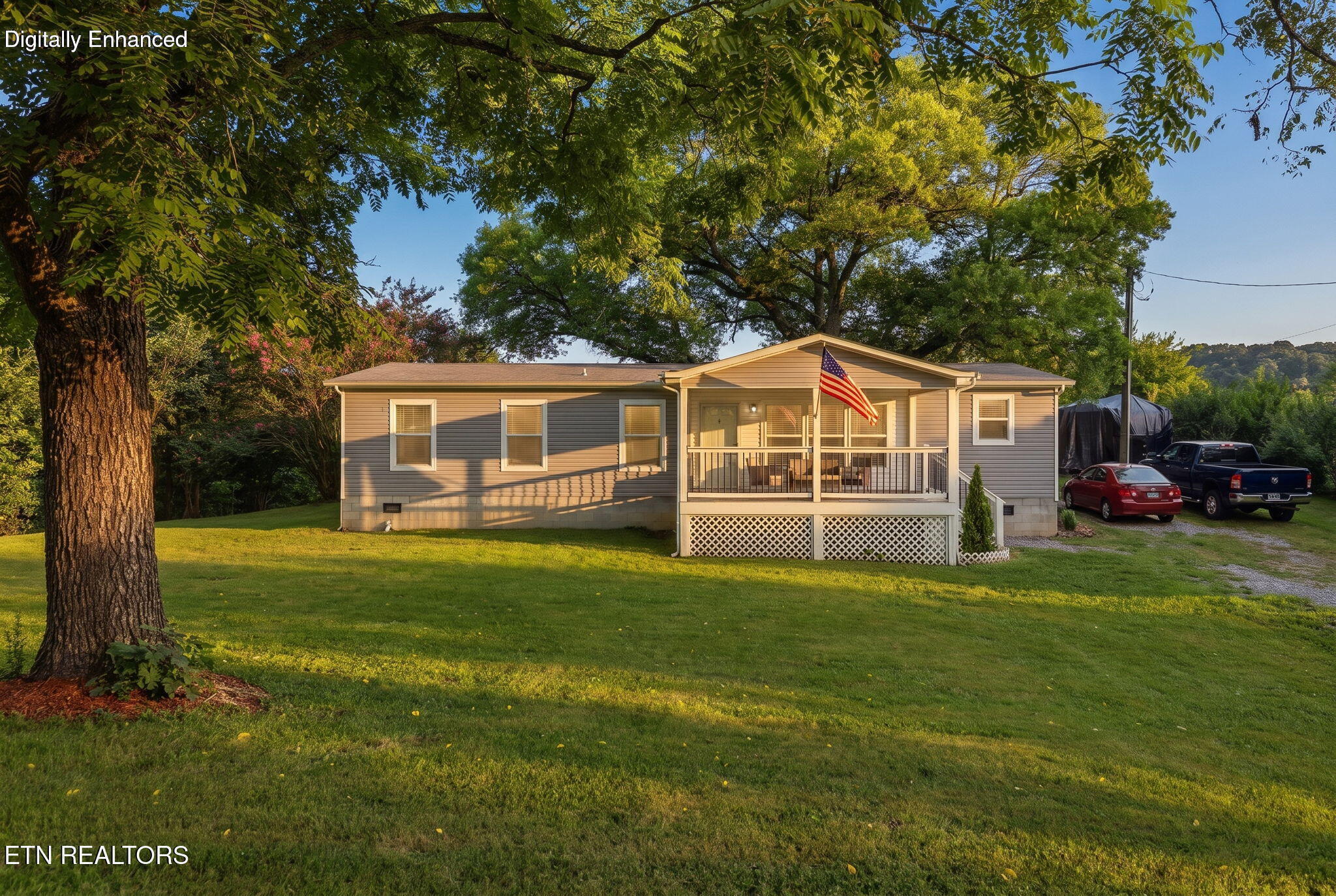 701 Watson Road Loudon, TN 37774 - Photo 5 of 44 Front Twilight