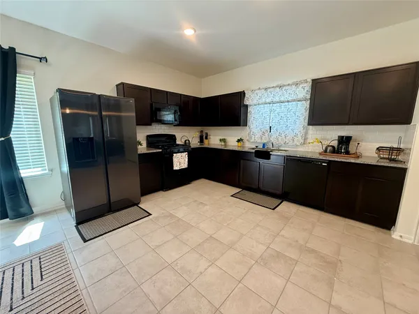 $3,500 | 527 Baobab Way, Crosby, TX 77532