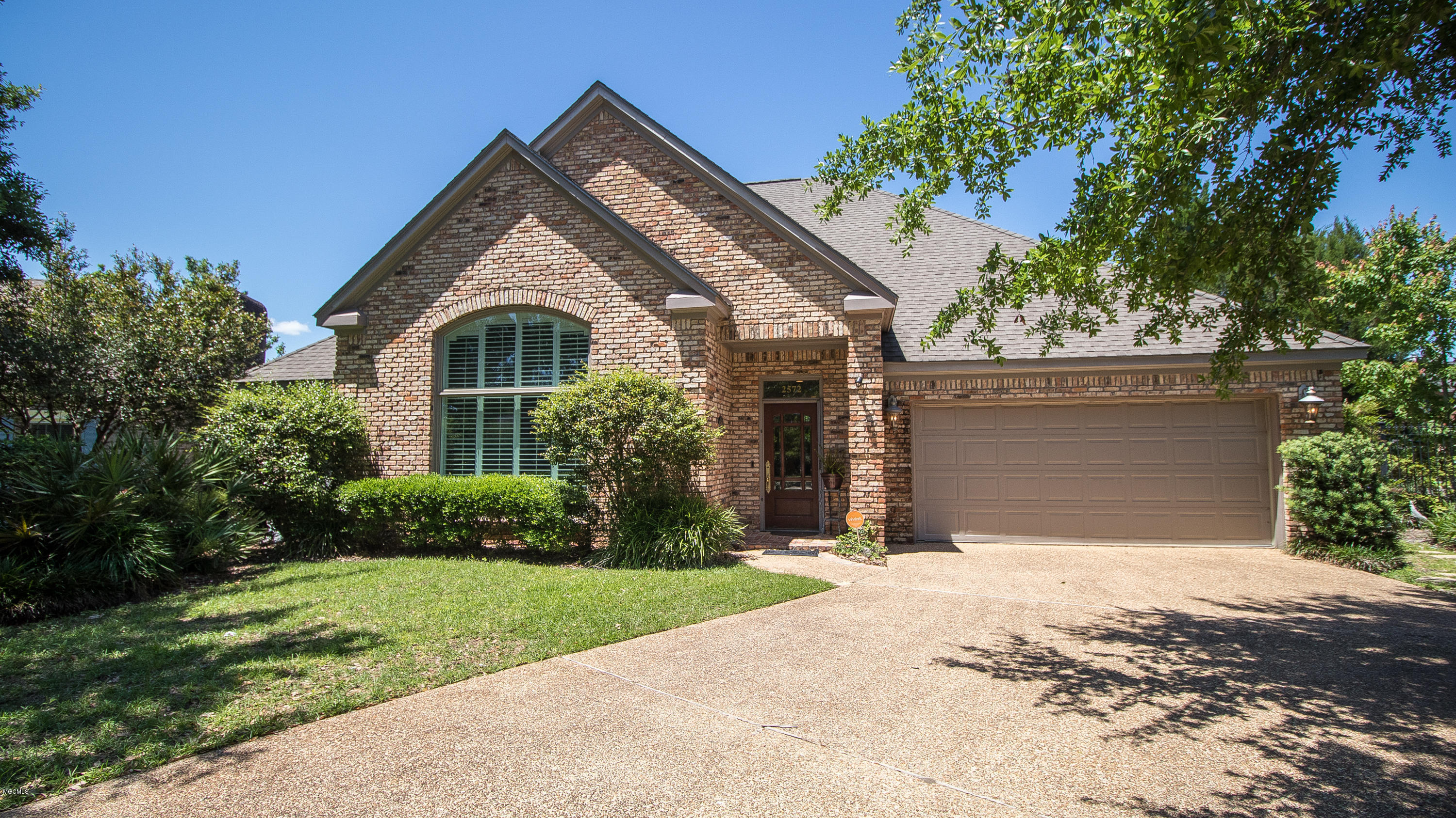 2572 Rue Palafox Biloxi, MS 39531 - Photo 23 of 26 2572 Rue Palafox-123