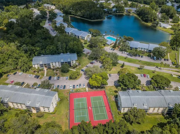 $189,900 | 1333 Shady Pine Way, Unit F, Tarpon Springs, FL 34688