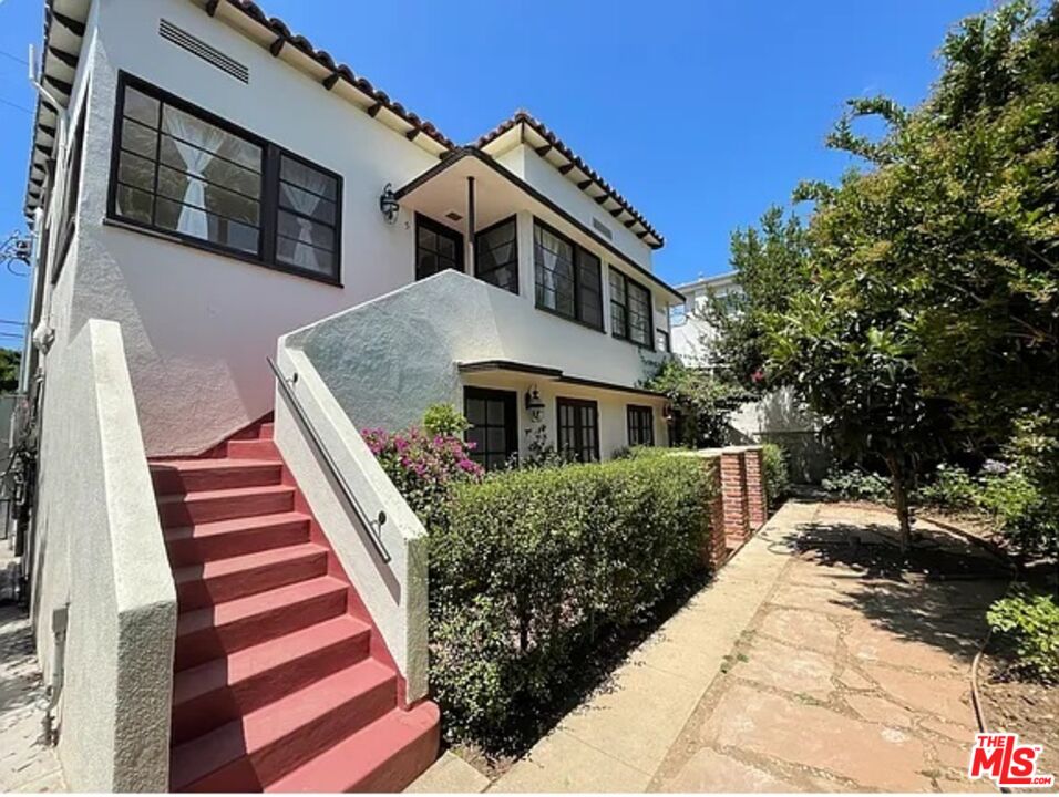 1144 15th Street, Unit 6 Santa Monica, CA 90403 - Photo 6 of 9