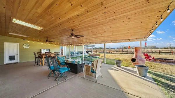 $780,000 | 1392 M M 1/4 Road, Loma, CO 81524