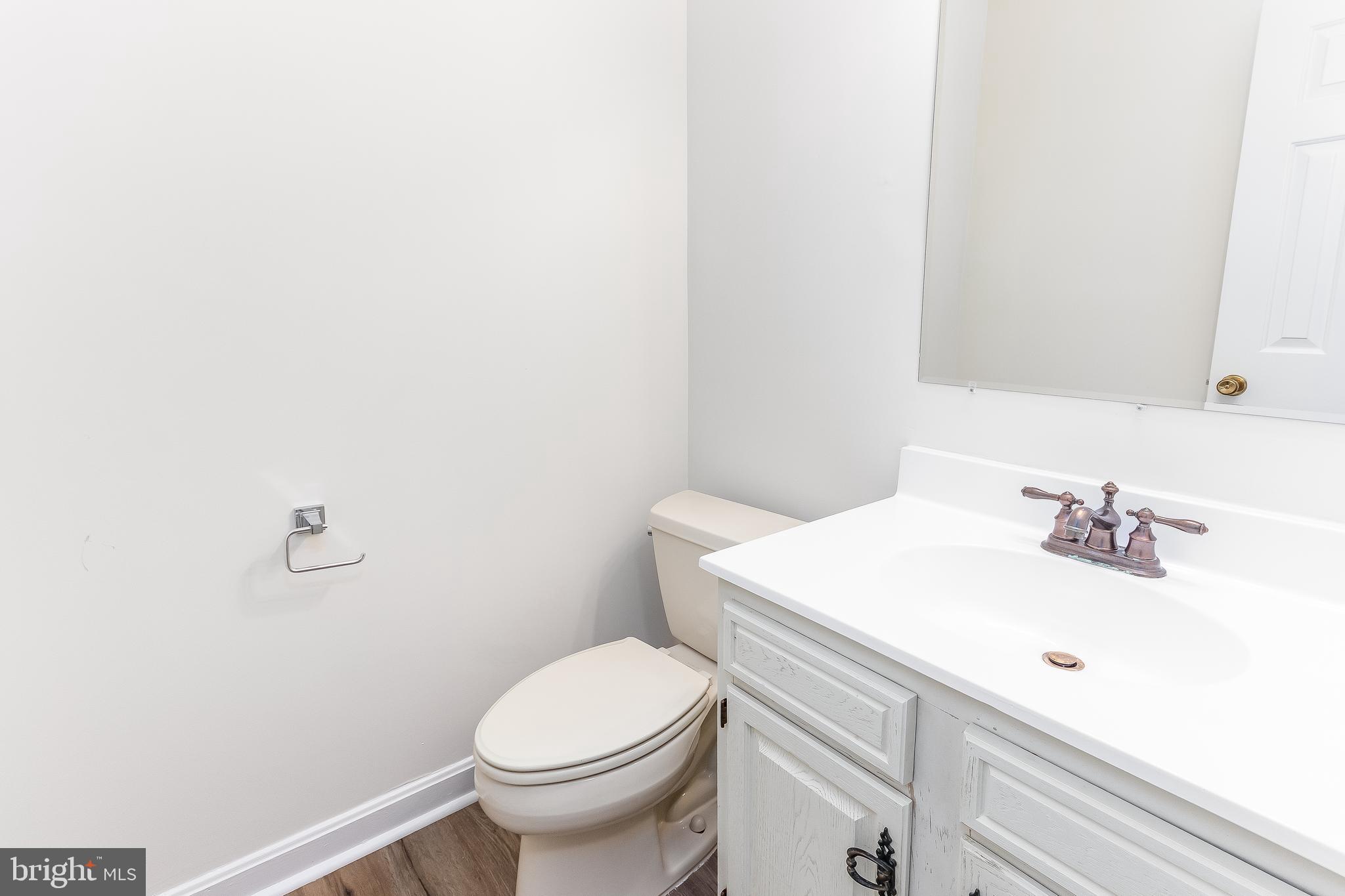 522 Ferry Road Fredericksburg, VA 22405 - Photo 17 of 36 Half Bath