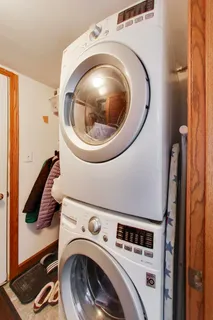 $420,000 | 4444 Westbridge Court, Hoffman Estates, IL 60192