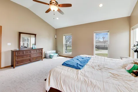 $420,000 | 4444 Westbridge Court, Hoffman Estates, IL 60192