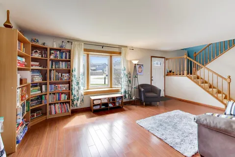 $420,000 | 4444 Westbridge Court, Hoffman Estates, IL 60192