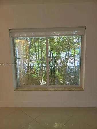 $4,500 | 7707 Hawthorne Avenue, Miami Beach, FL 33141