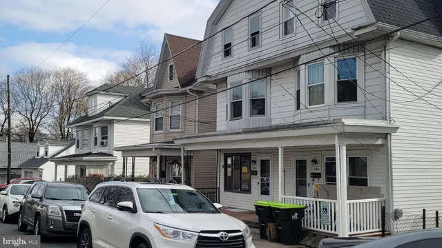 $1,495 | 262 Indiana Avenue, Shenandoah, PA 17976