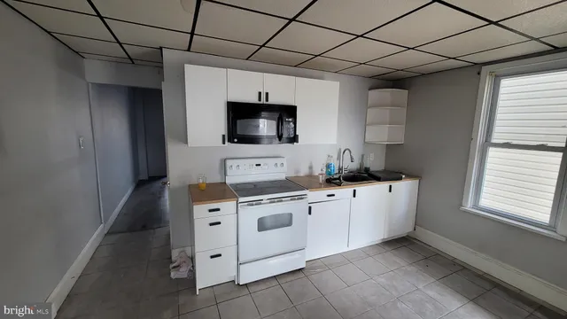 $1,495 | 262 Indiana Avenue, Shenandoah, PA 17976