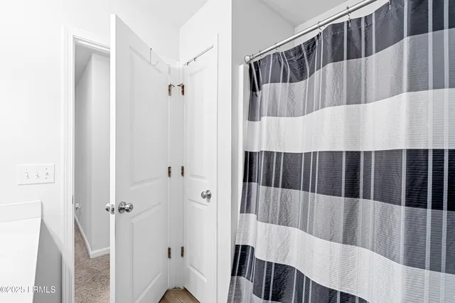 $445,000 | 150 Great Bend Drive, Beaufort, SC 29906