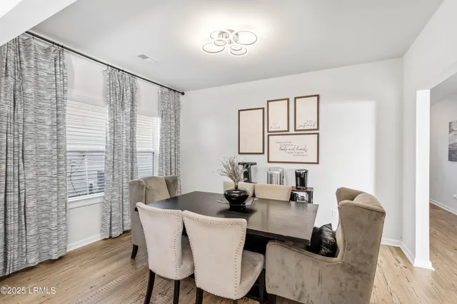 $445,000 | 150 Great Bend Drive, Beaufort, SC 29906