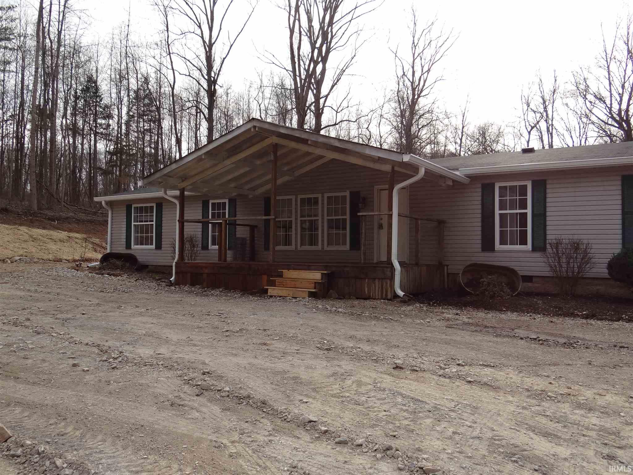 41 Sorrells Road Mitchell, IN 47446 - Photo 1 of 15