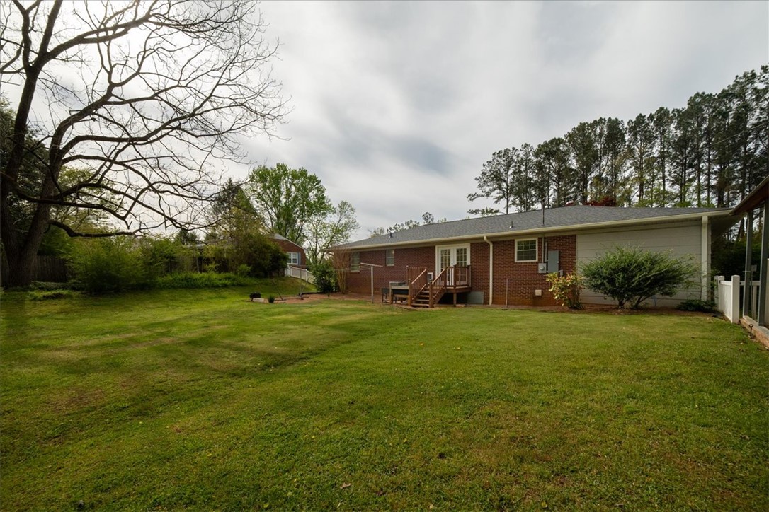 524 South Lovingood Avenue Walhalla, SC 29691 - Photo 16 of 26