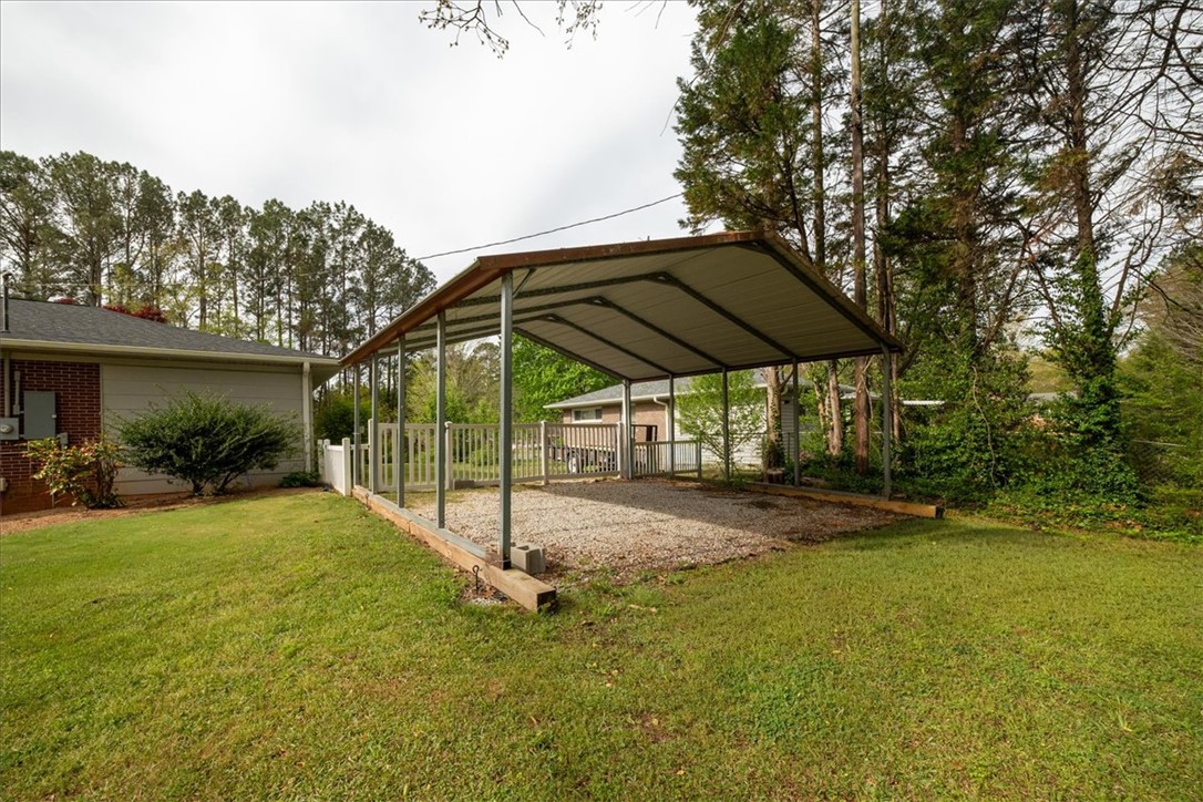 524 South Lovingood Avenue Walhalla, SC 29691 - Photo 18 of 26