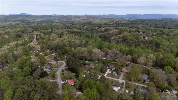 $250,000 | 524 South Lovingood Avenue, Walhalla, SC 29691