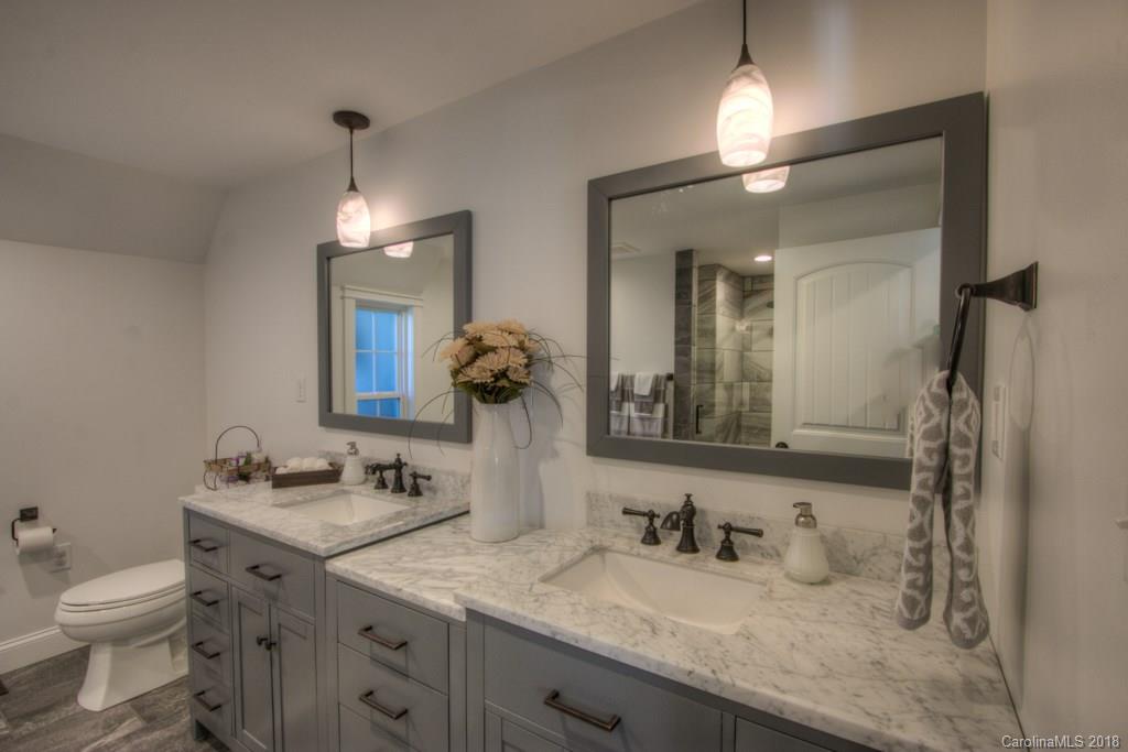 5128 Bright Road Charlotte, NC 28214 - Photo 11 of 35 Gallery Image 11