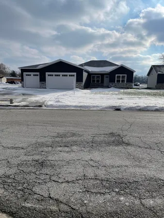 $369,900 | 6071 Robbins Road, Portage, IN 46368