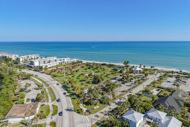 $2,795,000 | 805 46th Place, Unit 9, Vero Beach, FL 32963
