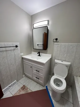 $2,900 | 530 North Arizona Avenue, Glenwood, IL 60425