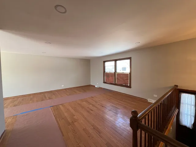 $2,900 | 530 North Arizona Avenue, Glenwood, IL 60425