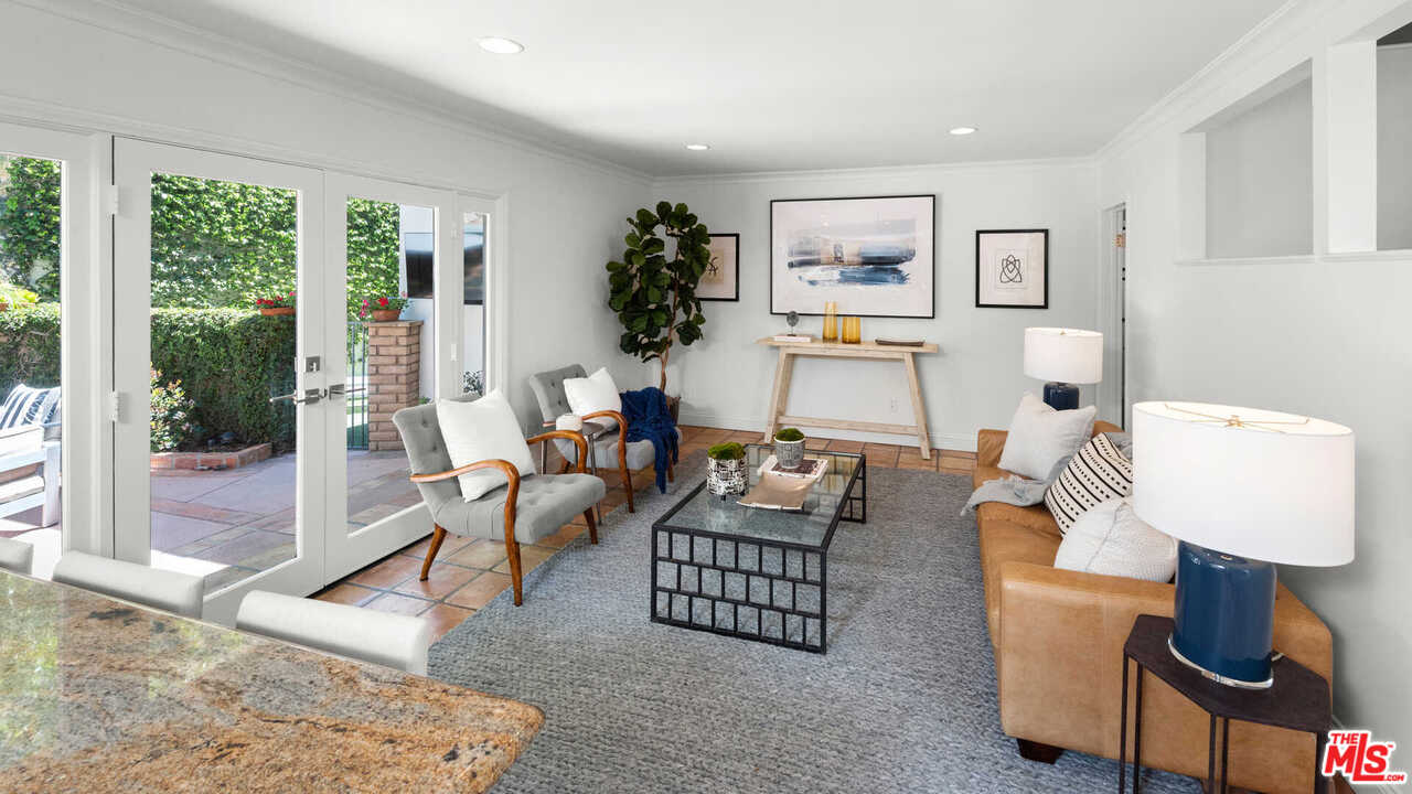 3944 Mandeville Canyon Road Los Angeles, CA 90049 - Photo 7 of 39