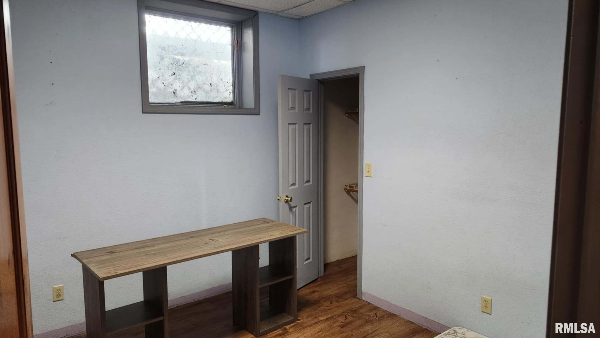 15479 Willis Road Benton, IL 62812 - Photo 17 of 20 Gallery Image 17