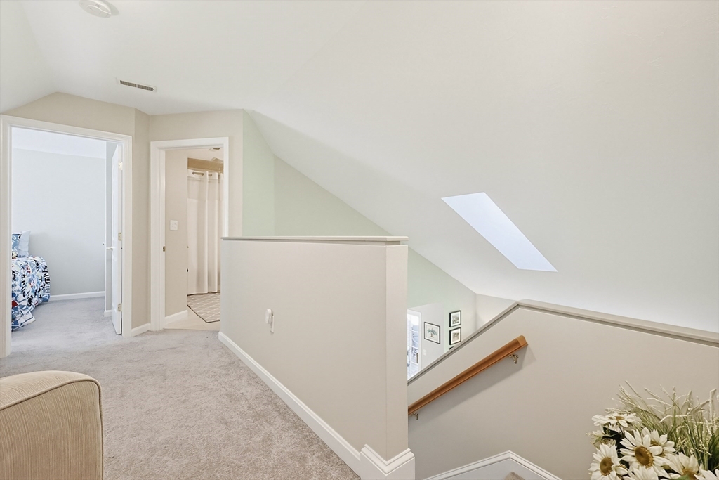 27 Country Hill Road, Unit 27 Holden, MA 01522 - Photo 23 of 38