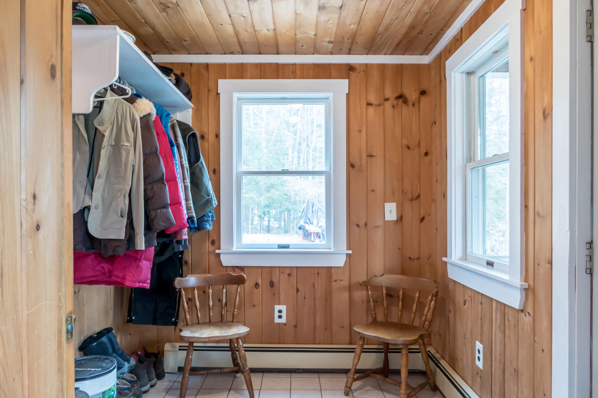 116 Pownal Road Freeport, ME 04032 - Photo 16 of 43 21-Mudroom (2 of 2)