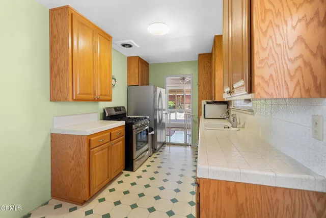 $879,000 | 431 Eva Street, Ventura, CA 93003