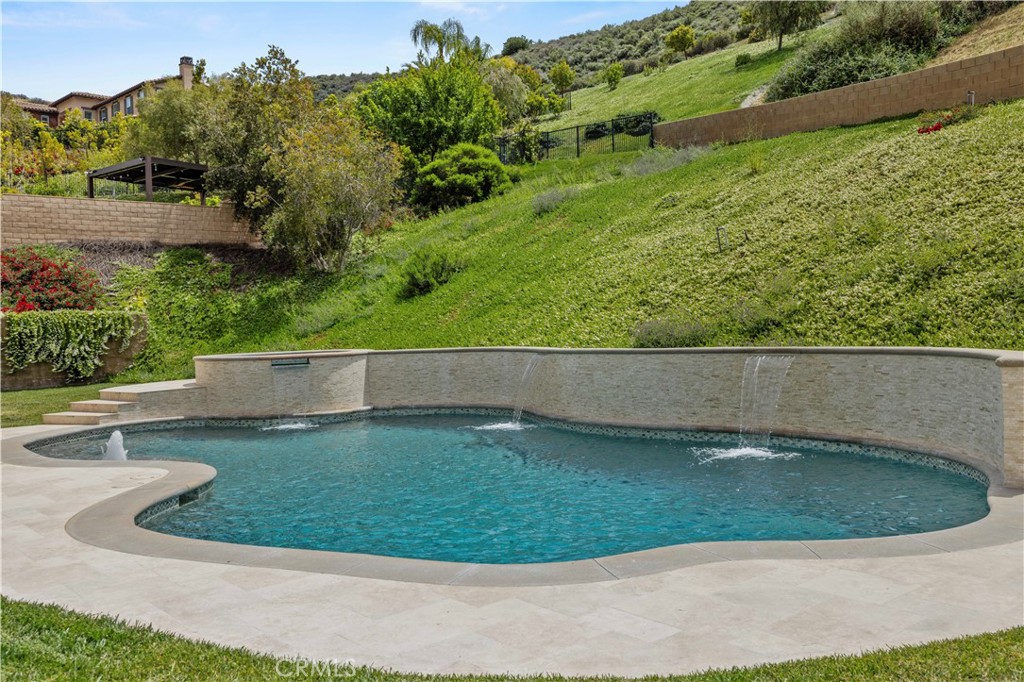 24949 Old Stone Way Stevenson Ranch, CA 91381 - Photo 98 of 111
