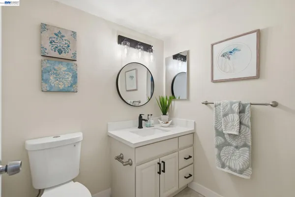 $1,300,000 | 27966 El Portal Drive, Hayward, CA 94542