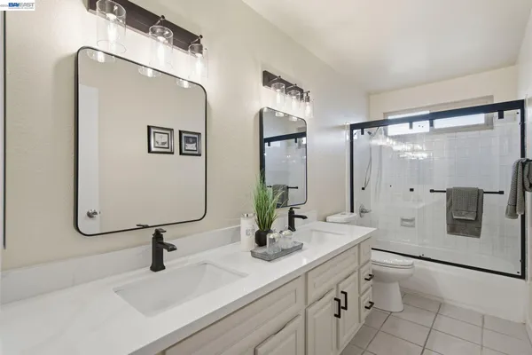 $1,300,000 | 27966 El Portal Drive, Hayward, CA 94542